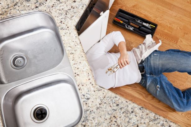 garbage disposal leak